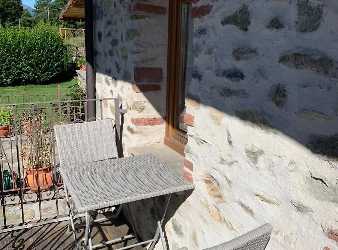 Apartment Monte Emilius Alloggio Ad Uso Turistico Vda Saint Christophe N 0002 *