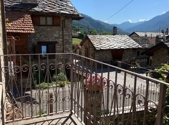 Monte Emilius Alloggio Ad Uso Turistico Vda Saint Christophe N 0002 Saint-Christophe