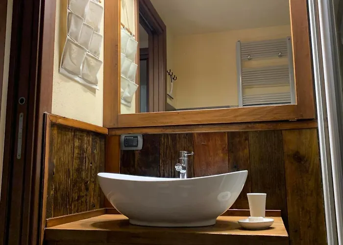 Apartment Monte Emilius Alloggio Ad Uso Turistico Vda Saint Christophe N 0002